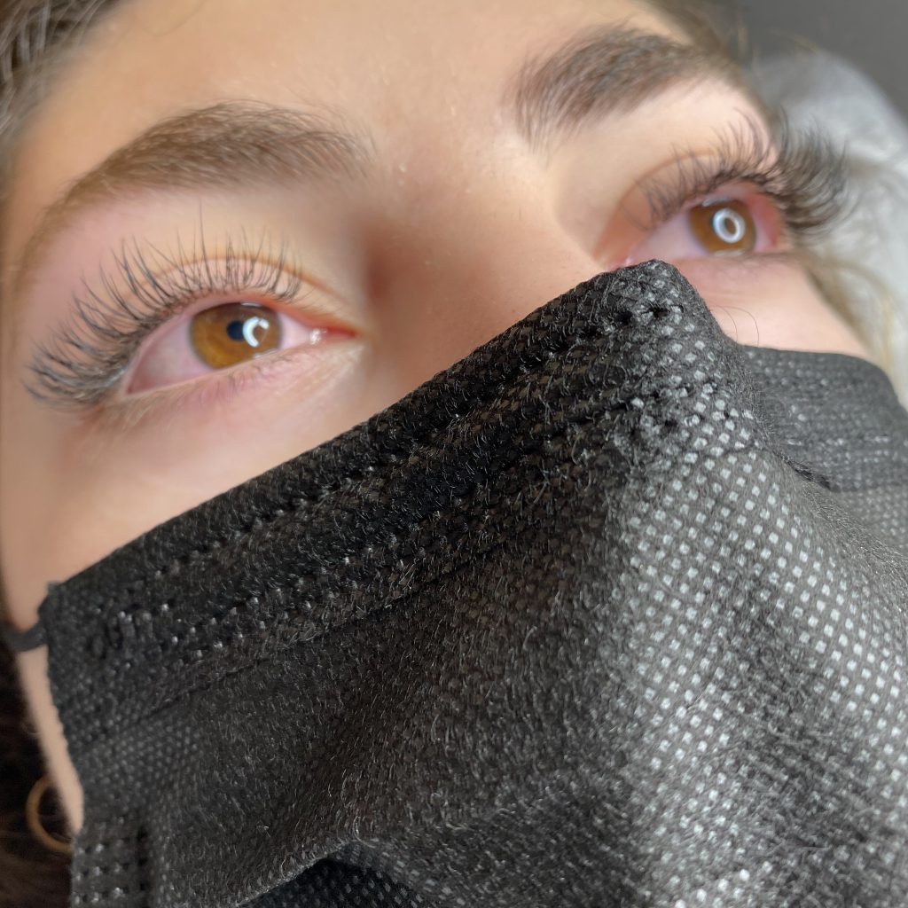 Queen Lashes Studio EYELASH EXTENSIONS